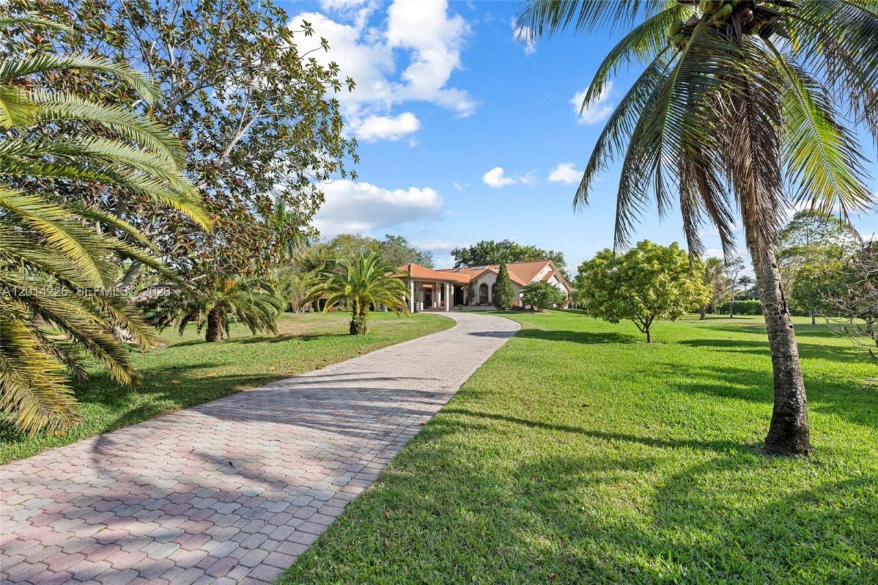 18950 SW 59th St , Southwest Ranches, FL 33332 Photo