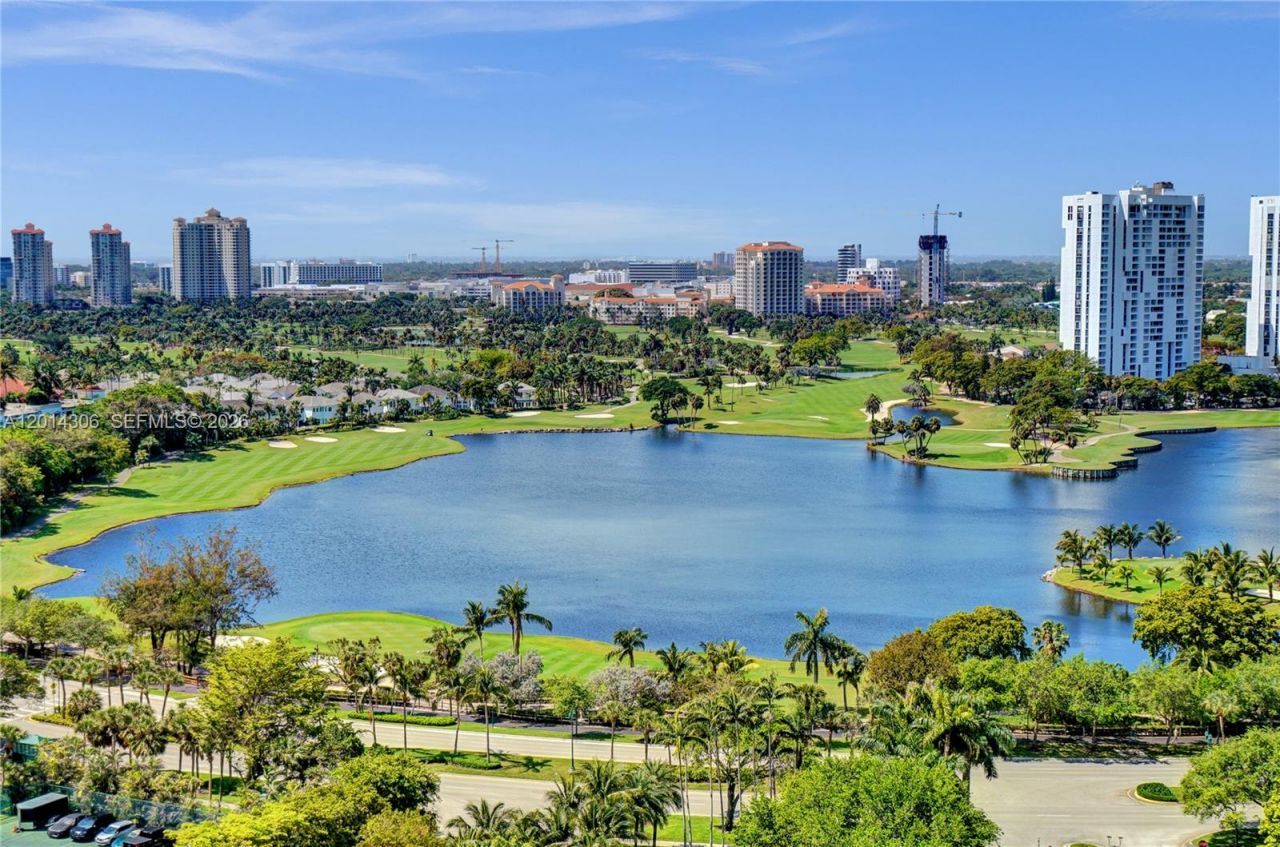 20201 E Country Club Dr , Unit 1408, Aventura, FL 33180 Photo