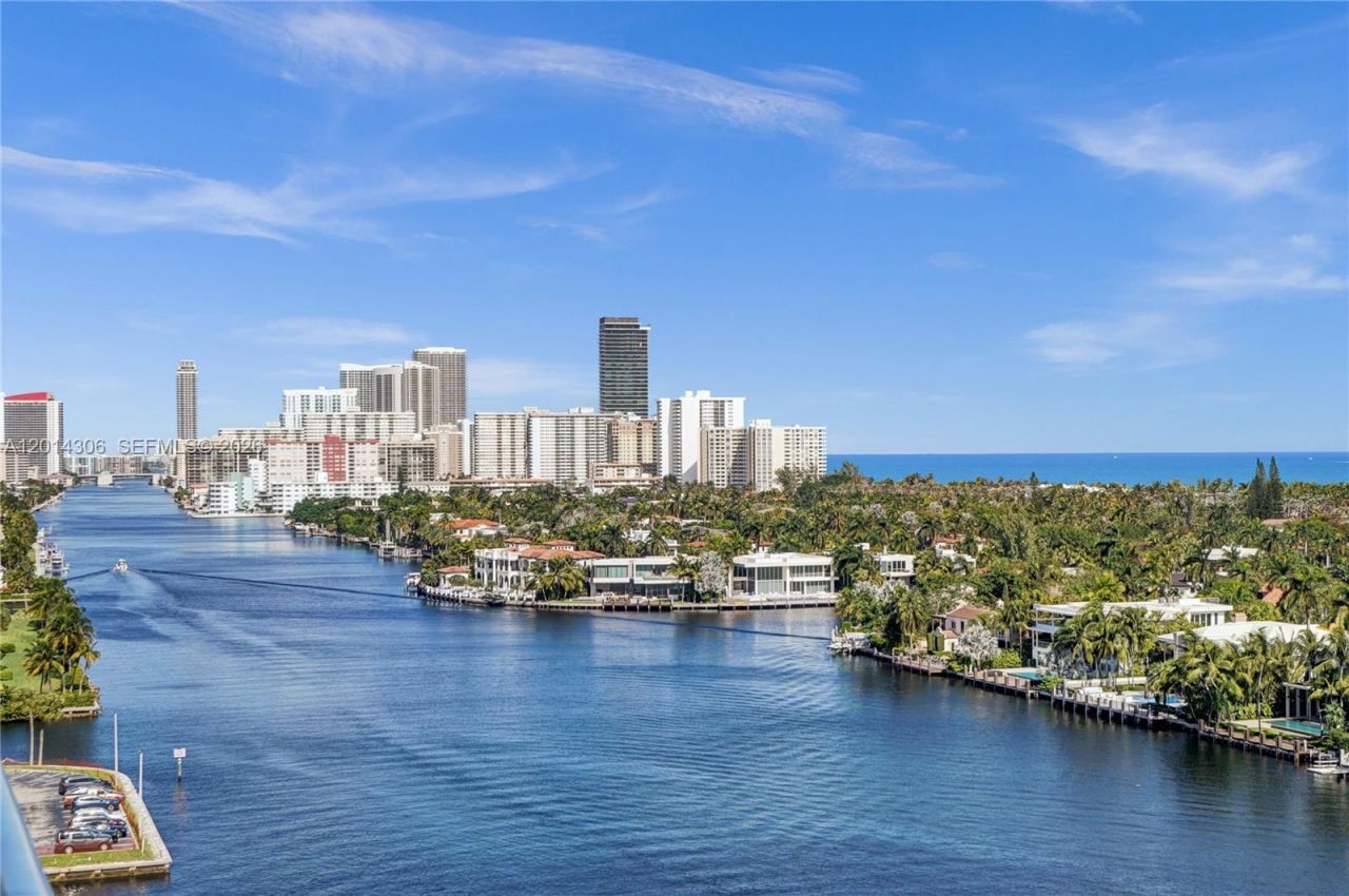 20201 E Country Club Dr , Unit 1408, Aventura, FL 33180 Photo