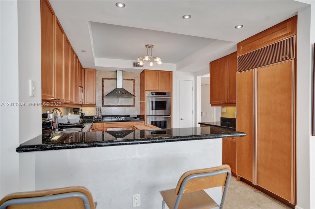 20201 E Country Club Dr , Unit 1408, Aventura, FL 33180 Photo