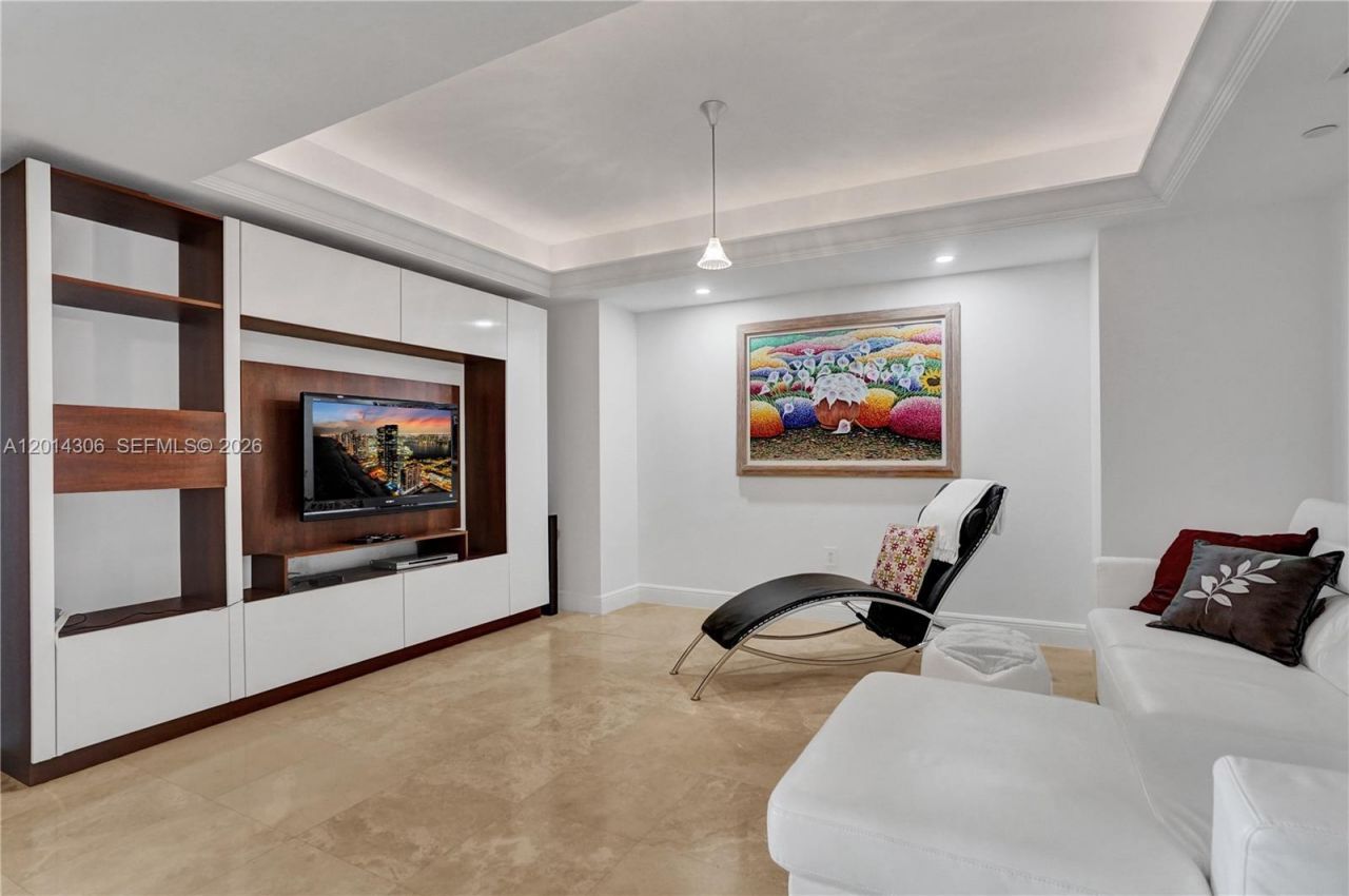 20201 E Country Club Dr , Unit 1408, Aventura, FL 33180 Photo