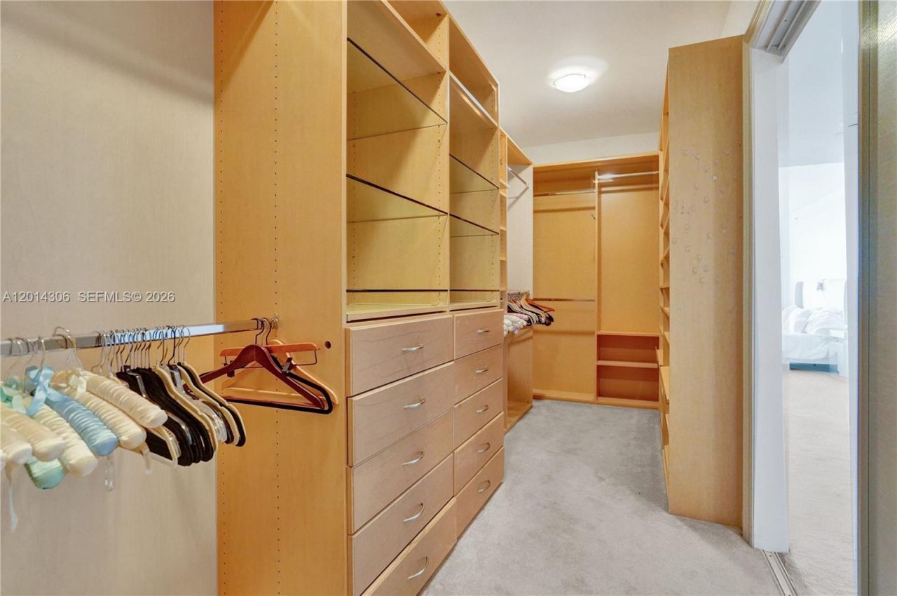 20201 E Country Club Dr , Unit 1408, Aventura, FL 33180 Photo