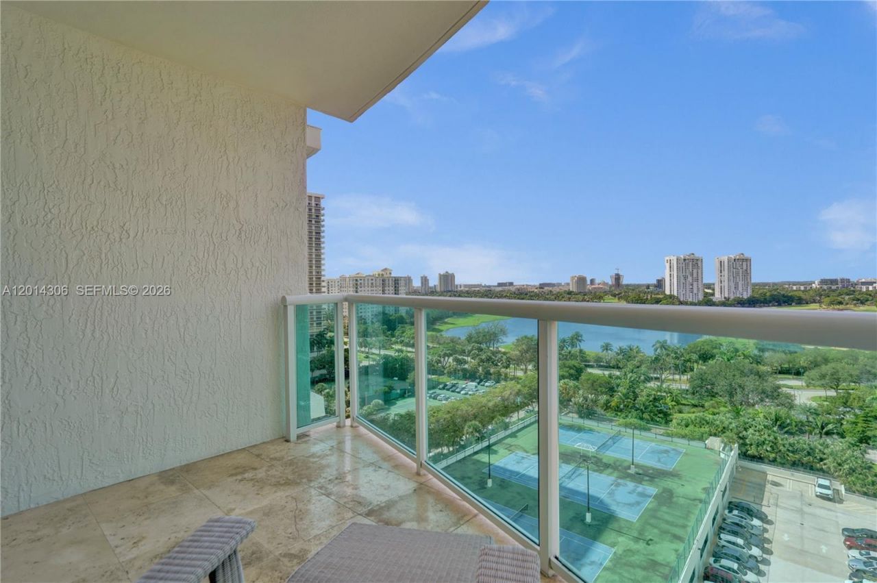 20201 E Country Club Dr , Unit 1408, Aventura, FL 33180 Photo