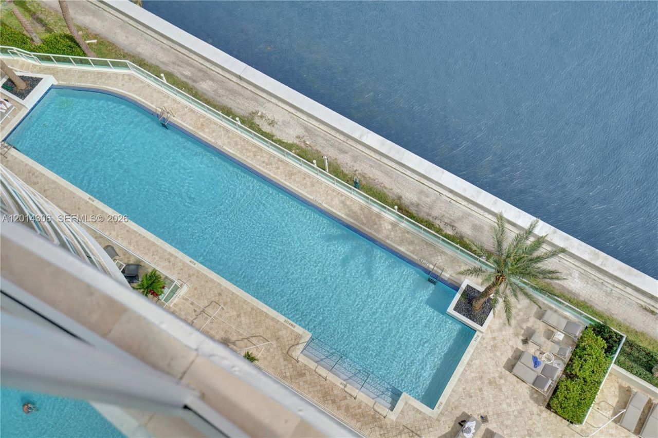 20201 E Country Club Dr , Unit 1408, Aventura, FL 33180 Photo