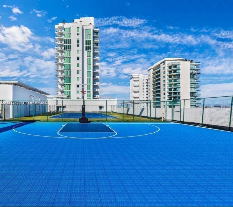 7930 East Dr , Unit 707, North Bay Village, FL 33141 Photo