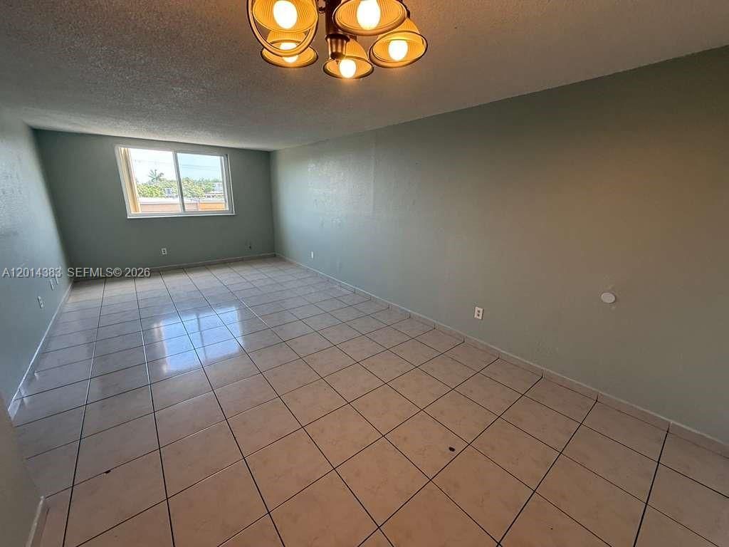 606 W 81st St, Unit 316, Hialeah, FL 33014 Photo