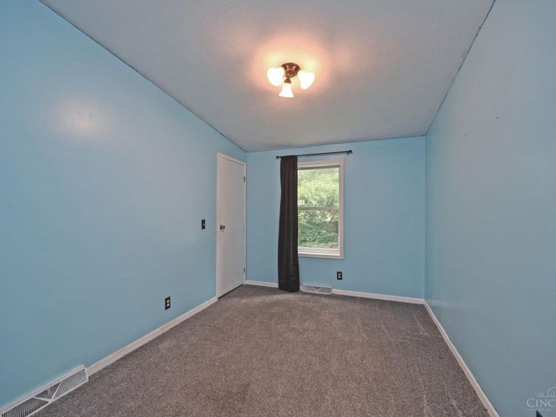 4477 Eva Lane, Batavia, OH 45103 Photo 16