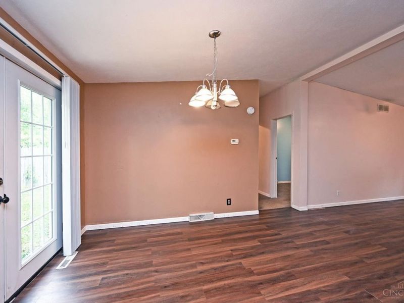 4477 Eva Lane, Batavia, OH 45103 Photo 7