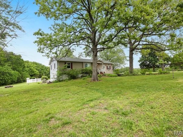 7858 Elmont Road , Sullivan, MO 63080