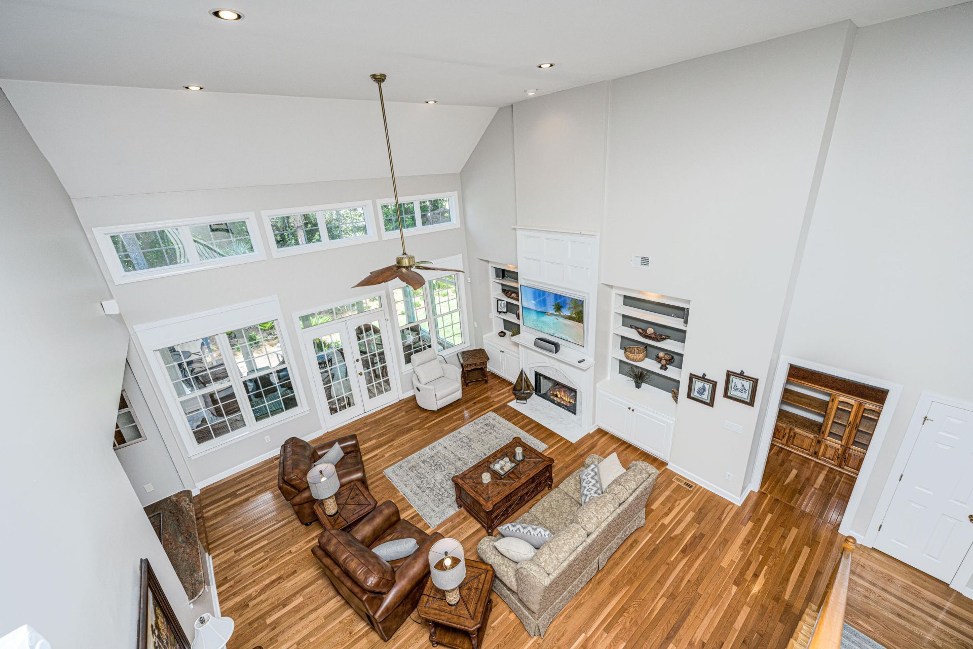 2325 Darts Cove Way Photo 16