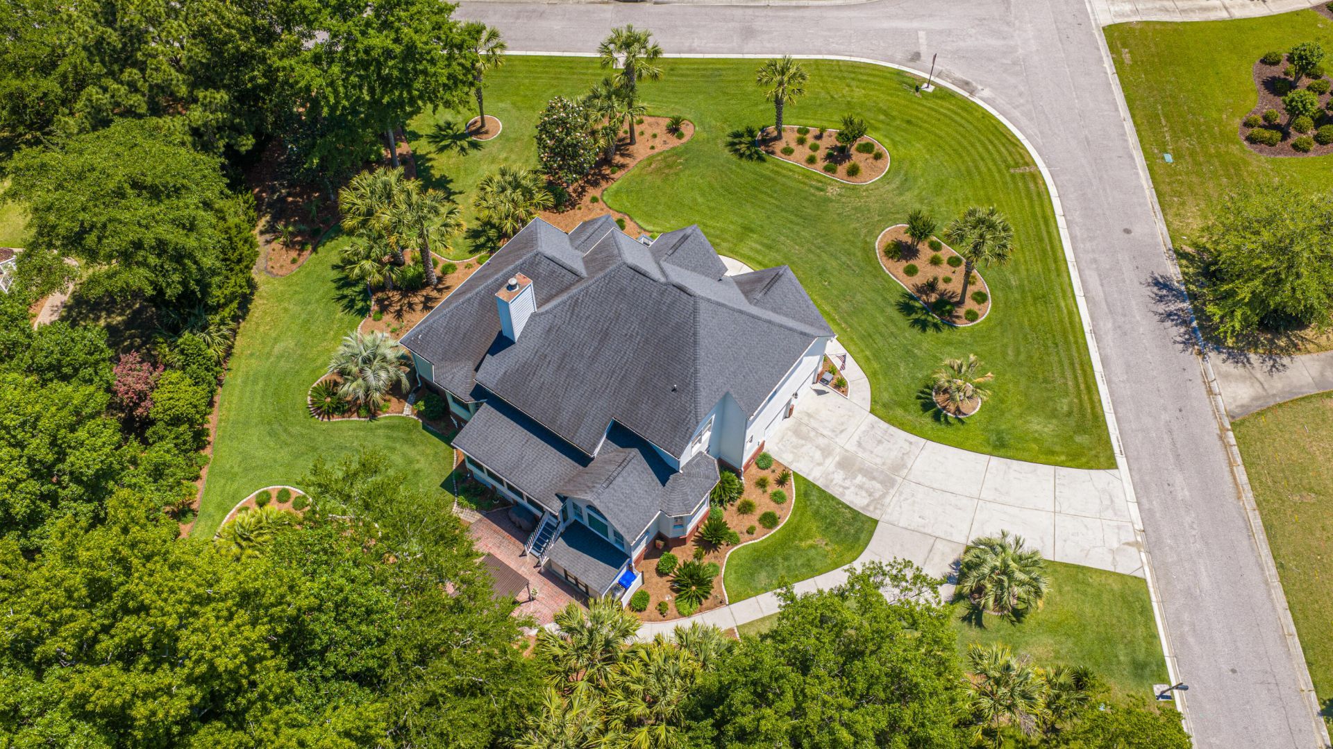 2325 Darts Cove Way Photo 4