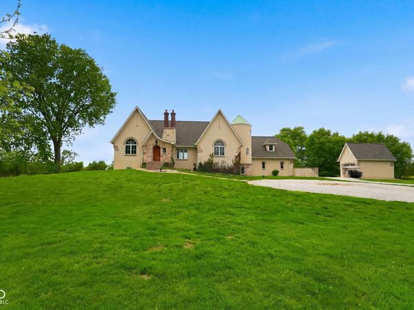 1646 E 600 N, Whiteland, IN 46184