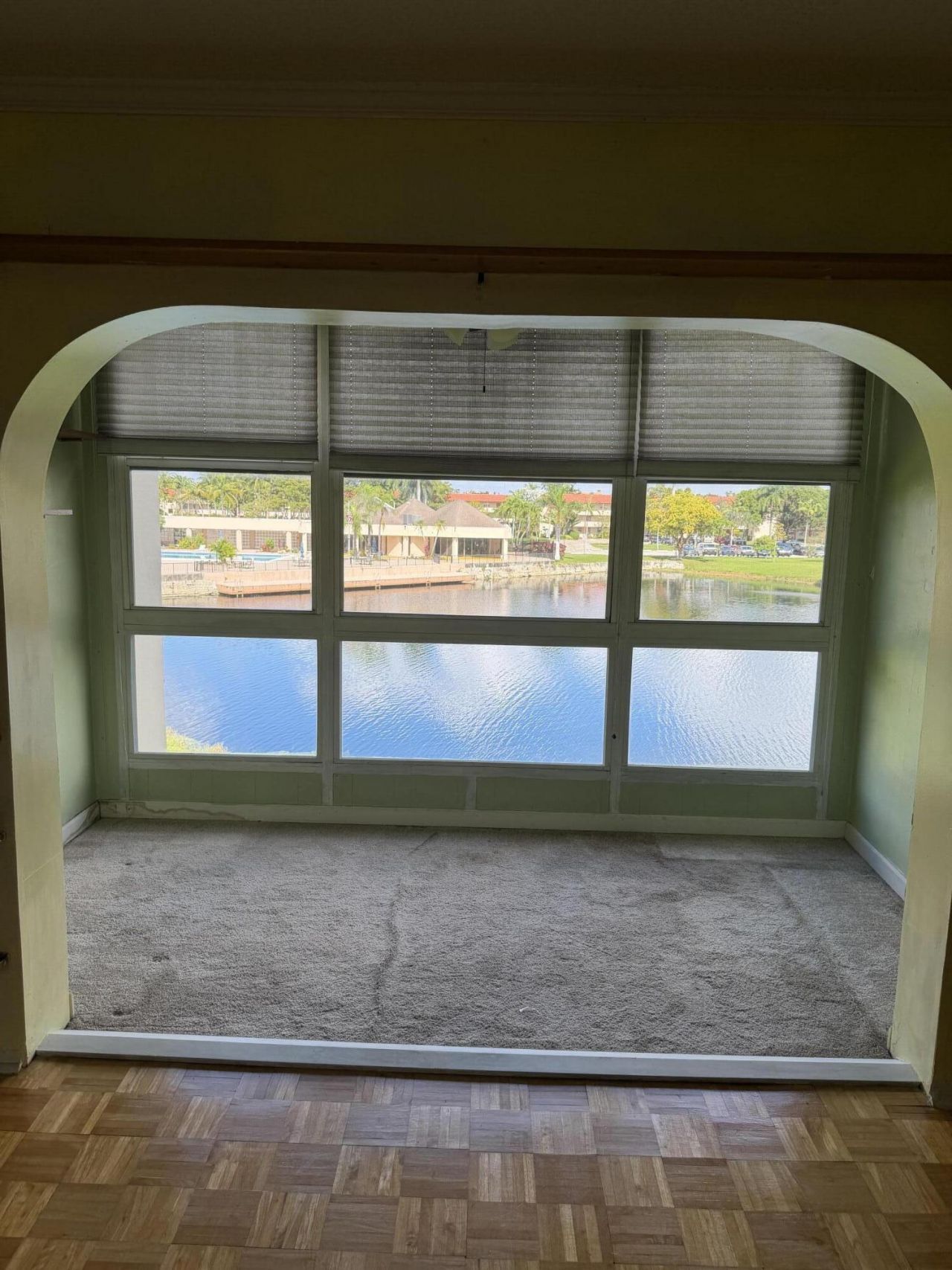 2950 Sunrise Lakes Drive W, Unit 305, Sunrise, FL 33322 Photo