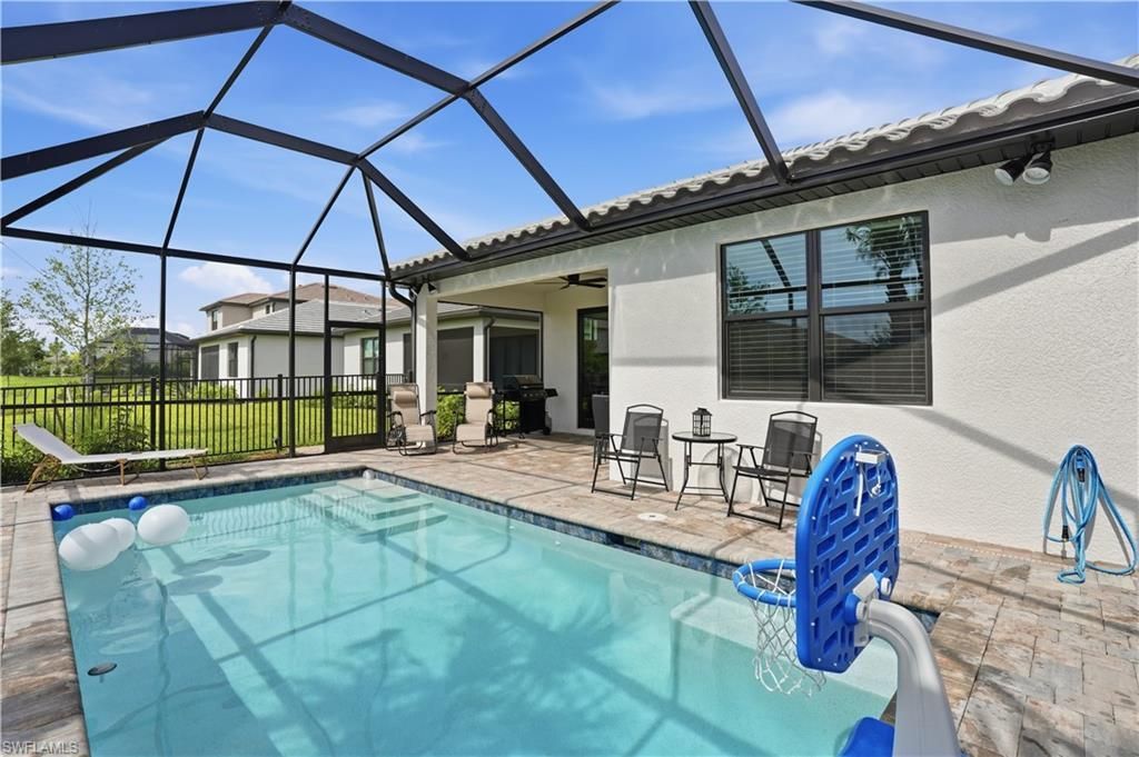 1879 Sierra Ct, Naples, FL 34120 Photo