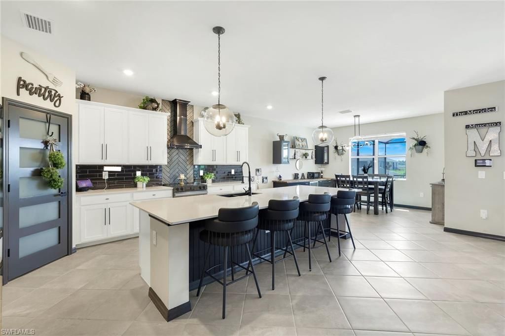 18821 Shimmer Dawn Ct, North Fort Myers, FL 33917 Photo