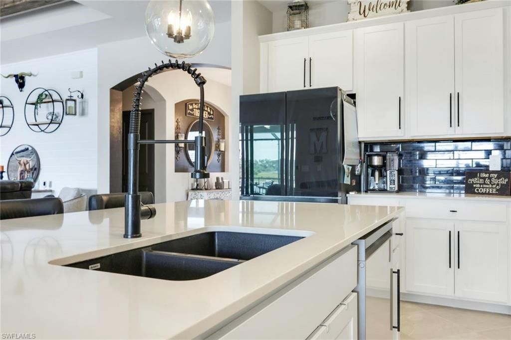 18821 Shimmer Dawn Ct, North Fort Myers, FL 33917 Photo