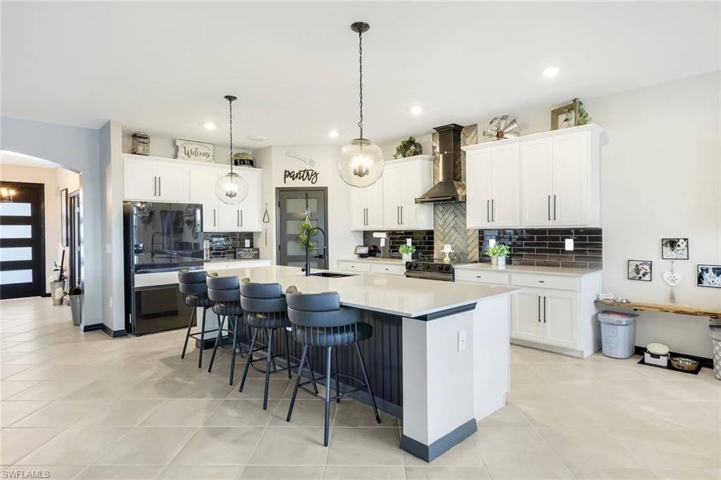 18821 Shimmer Dawn Ct, North Fort Myers, FL 33917 Photo