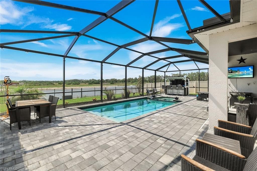 18821 Shimmer Dawn Ct, North Fort Myers, FL 33917 Photo