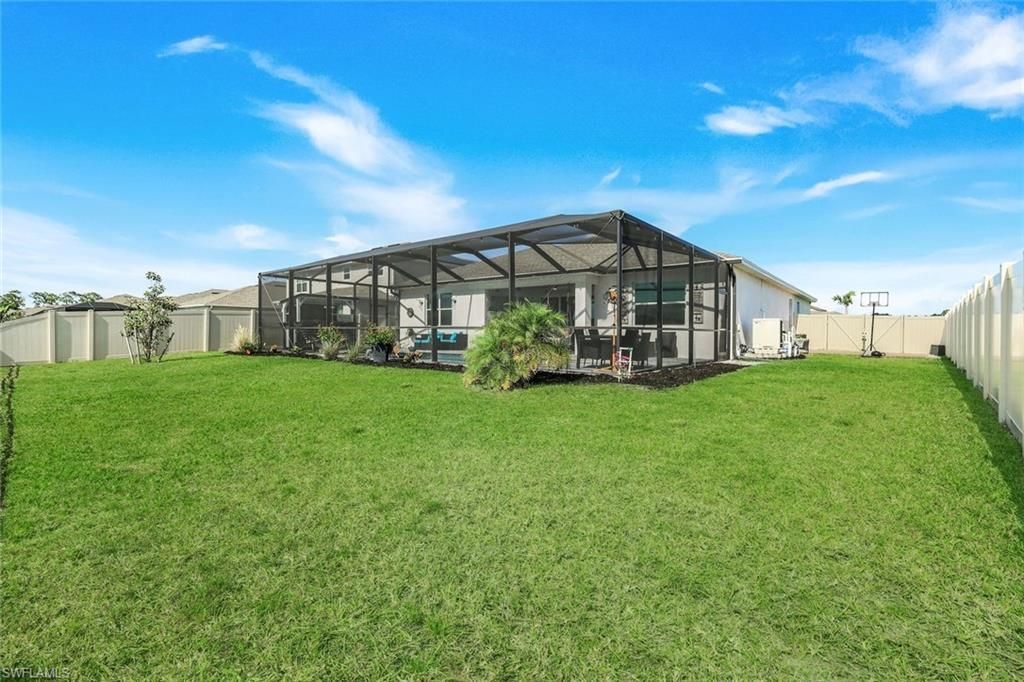 18821 Shimmer Dawn Ct, North Fort Myers, FL 33917 Photo