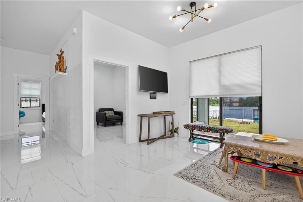 810 Floyd Ave S, Lehigh Acres, FL 33976 Photo