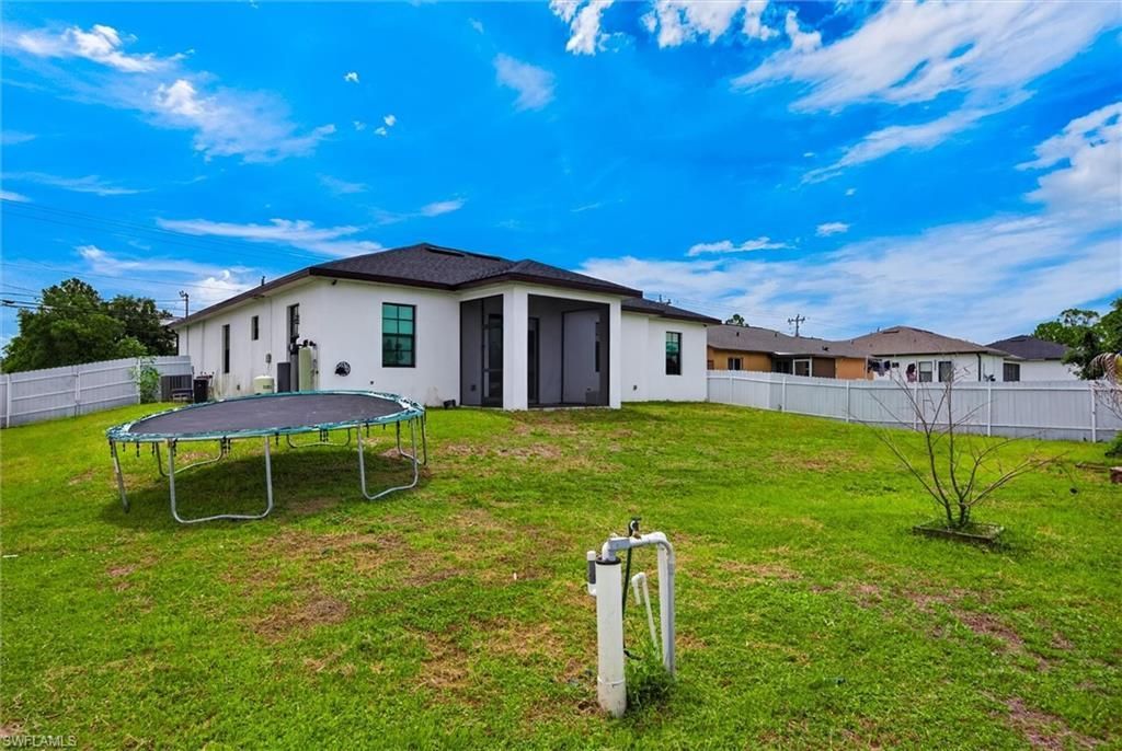 810 Floyd Ave S, Lehigh Acres, FL 33976 Photo