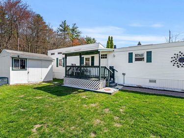 197 New Hillcrest Drive, Greenville, NH 03048