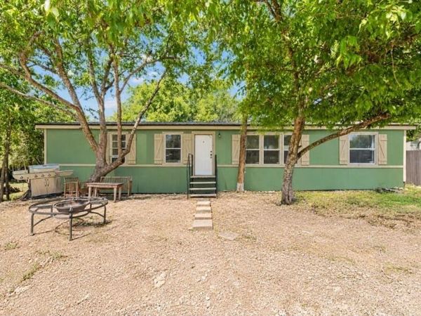 452 Christopher Drive, Bruceville, TX 76524