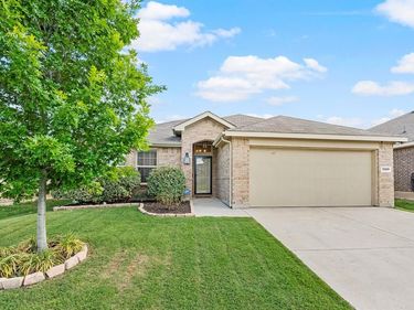 5329 Brahma Trail, Fort Worth, TX 76179
