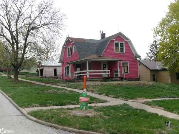302 1St Avenue, Audubon, IA 50025