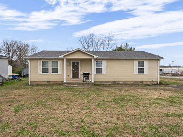 231 Easton Circle , Bowling Green, KY 42101