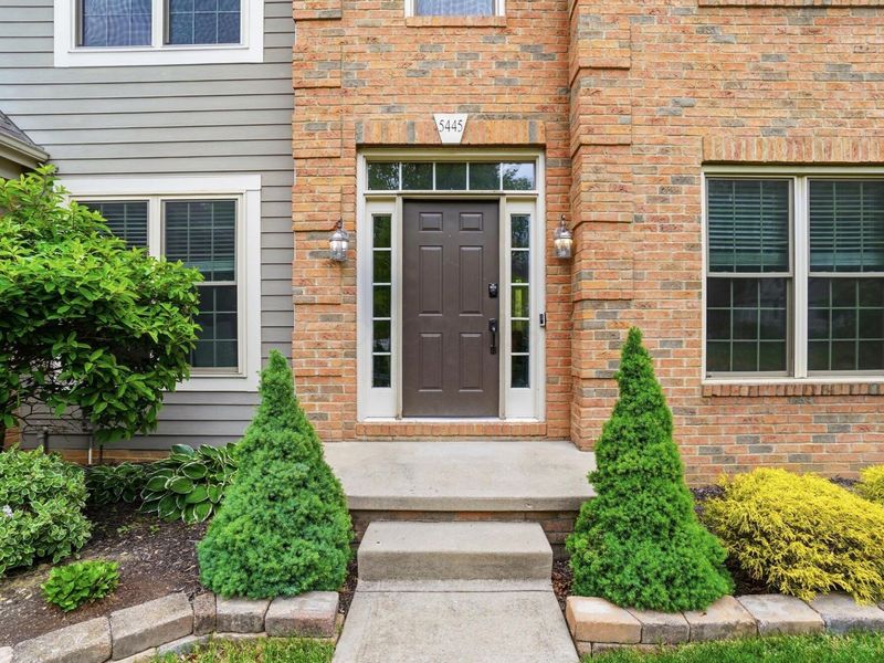 5445 Cypress Court, Westerville, OH 43082 Photo 2