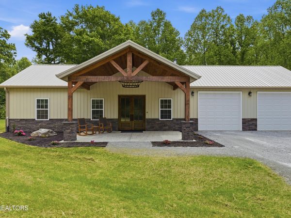 111 Eagle Point Rd, Oakdale, TN 37829