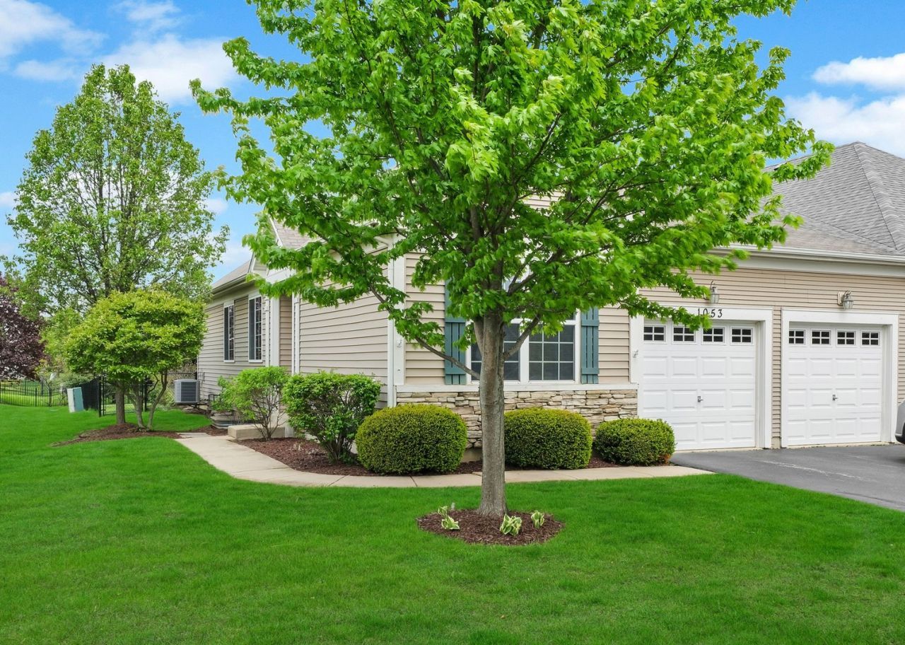 1053 Canary Avenue, Yorkville, IL 60560 Main Photo