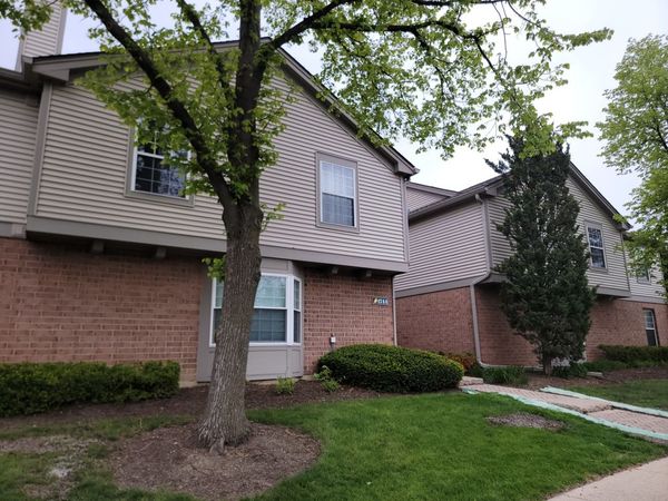 1744 Eastwood Court , Unit 1, Schaumburg, IL 60195