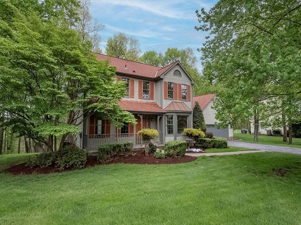 142 GRISTMILL Lane, Zelienople, PA 16063