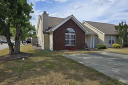 118 Gallivan Drive  photo 4