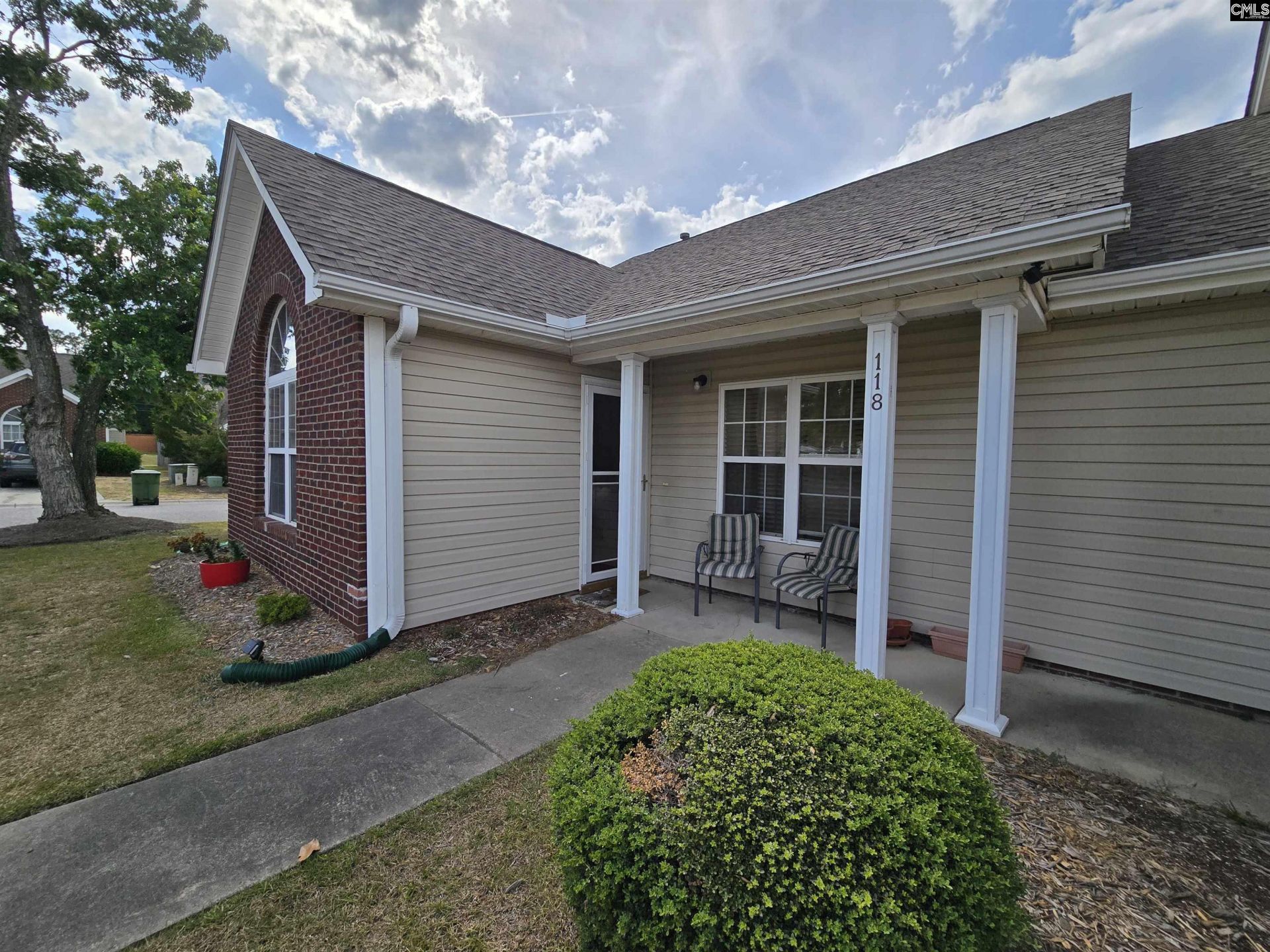 118 Gallivan Drive  Photo 5