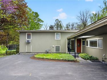 327 Kimber Road, Syracuse, NY 13224