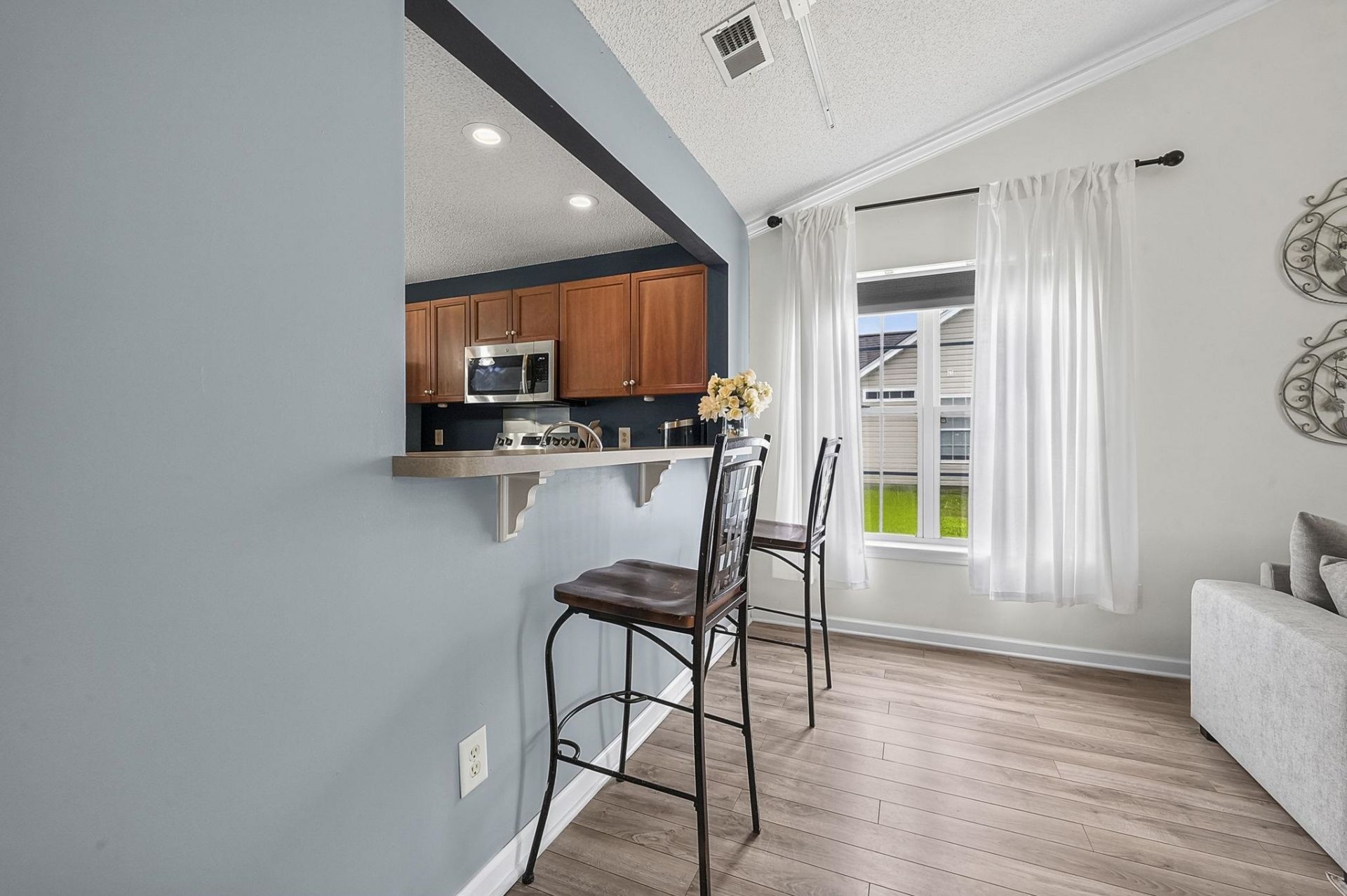 8333 Tartan Ln. Photo 13
