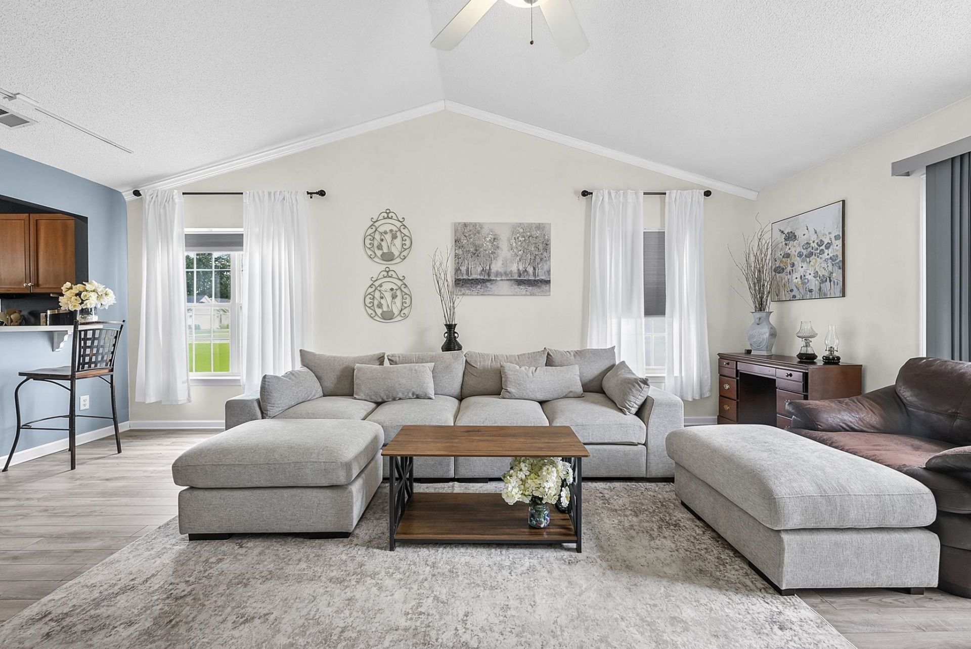 8333 Tartan Ln. Photo 16