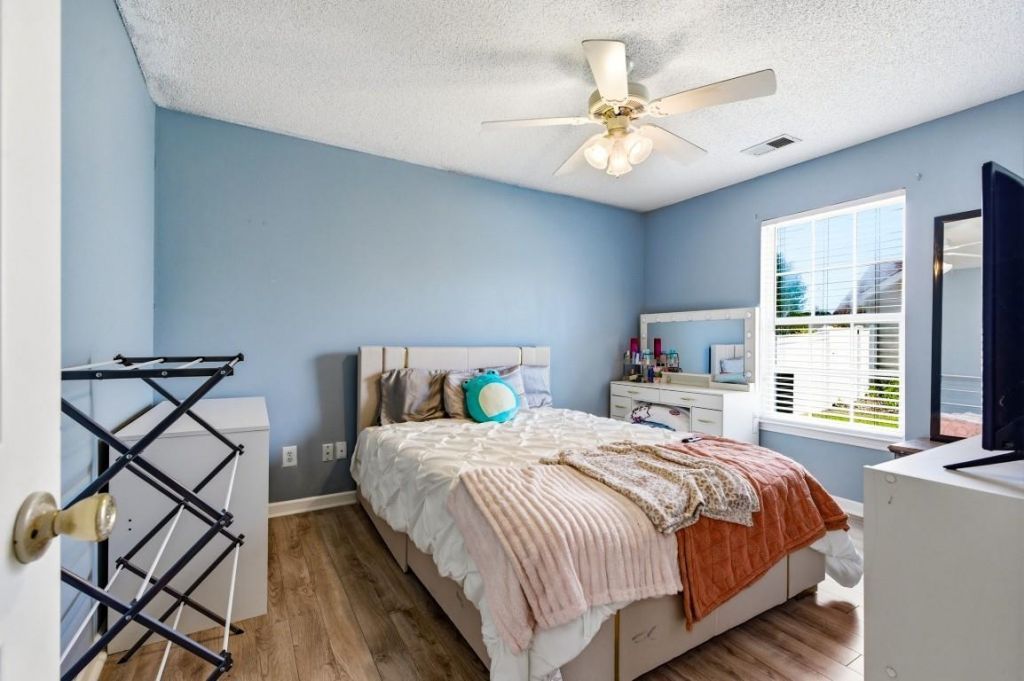 8333 Tartan Ln. Photo 16