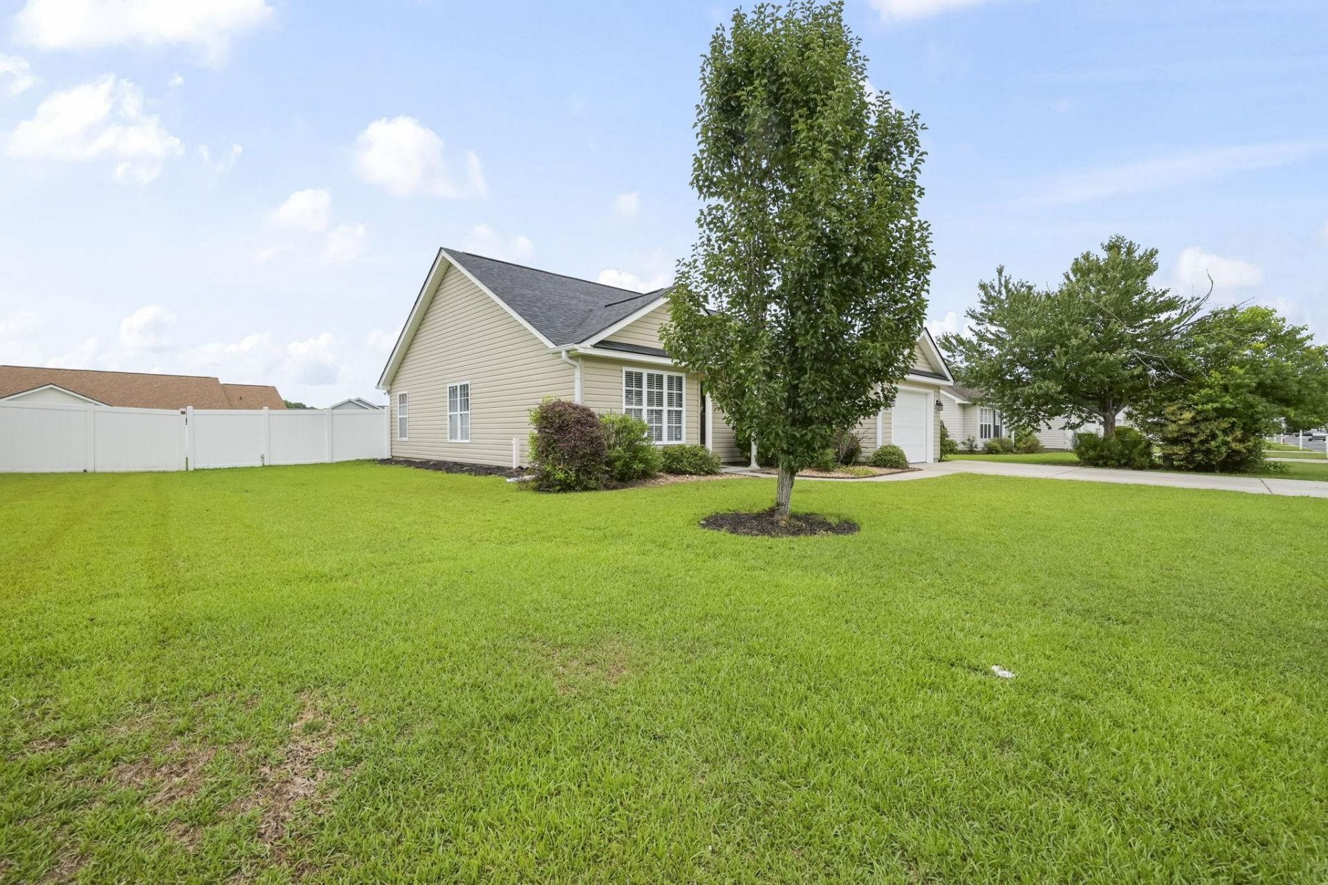 8333 Tartan Ln. Photo 43