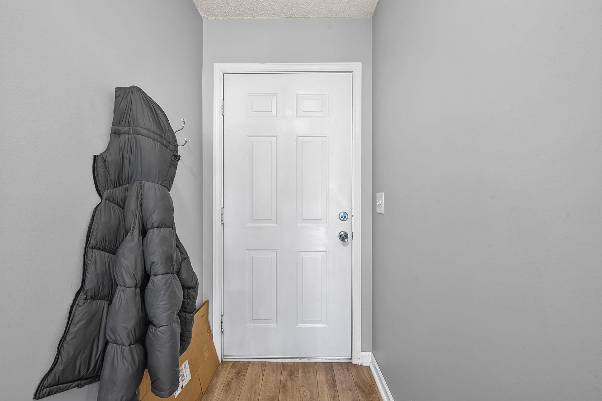8333 Tartan Ln. Photo 7
