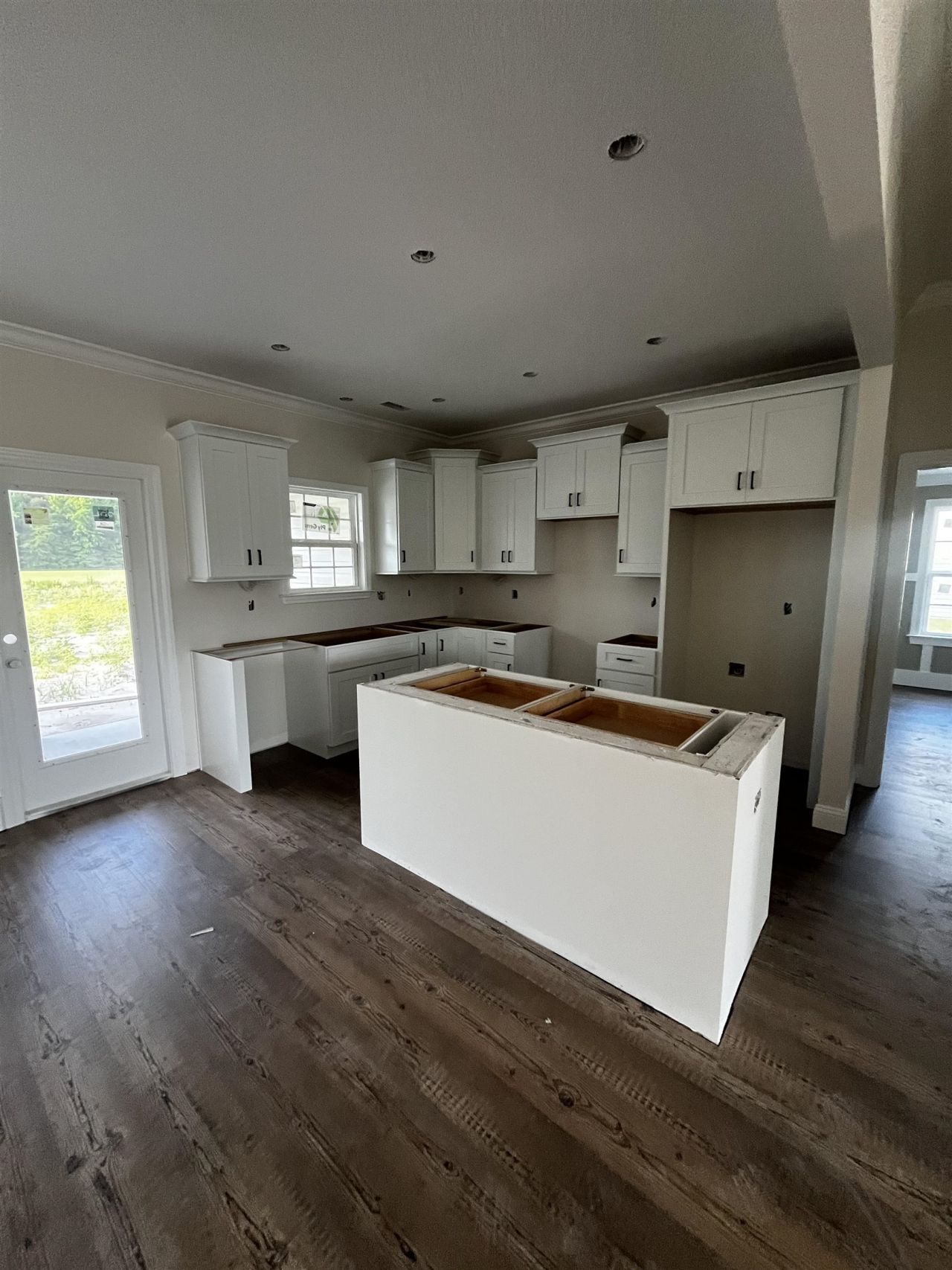 1760 Vereen Rd. Photo 4