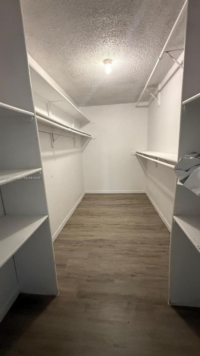 6940 Miami Gardens Dr, Unit 1-320, Hialeah, FL 33015 Photo