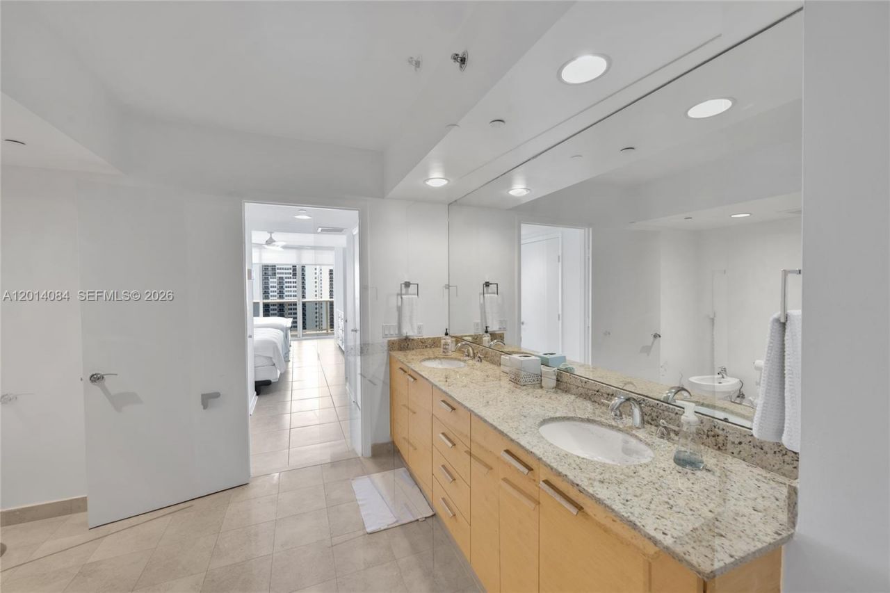 1830 S Ocean Dr , Unit 1703, Hallandale Beach, FL 33009 Photo