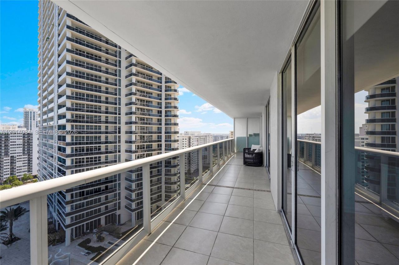 1830 S Ocean Dr , Unit 1703, Hallandale Beach, FL 33009 Photo