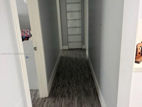 5033 NW 7th St, Unit 209, Miami, FL 33126