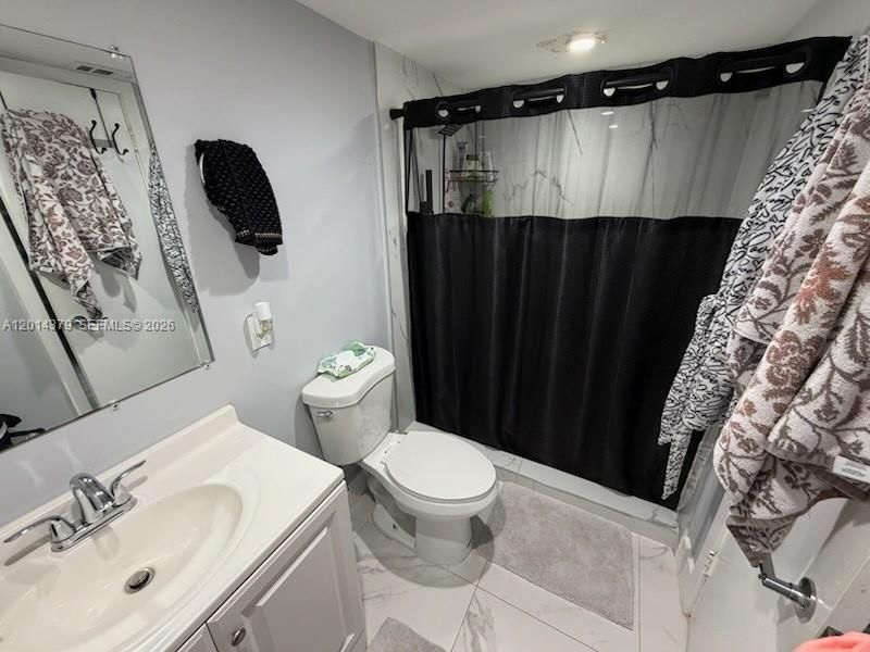 5033 NW 7th St, Unit 209, Miami, FL 33126 Photo