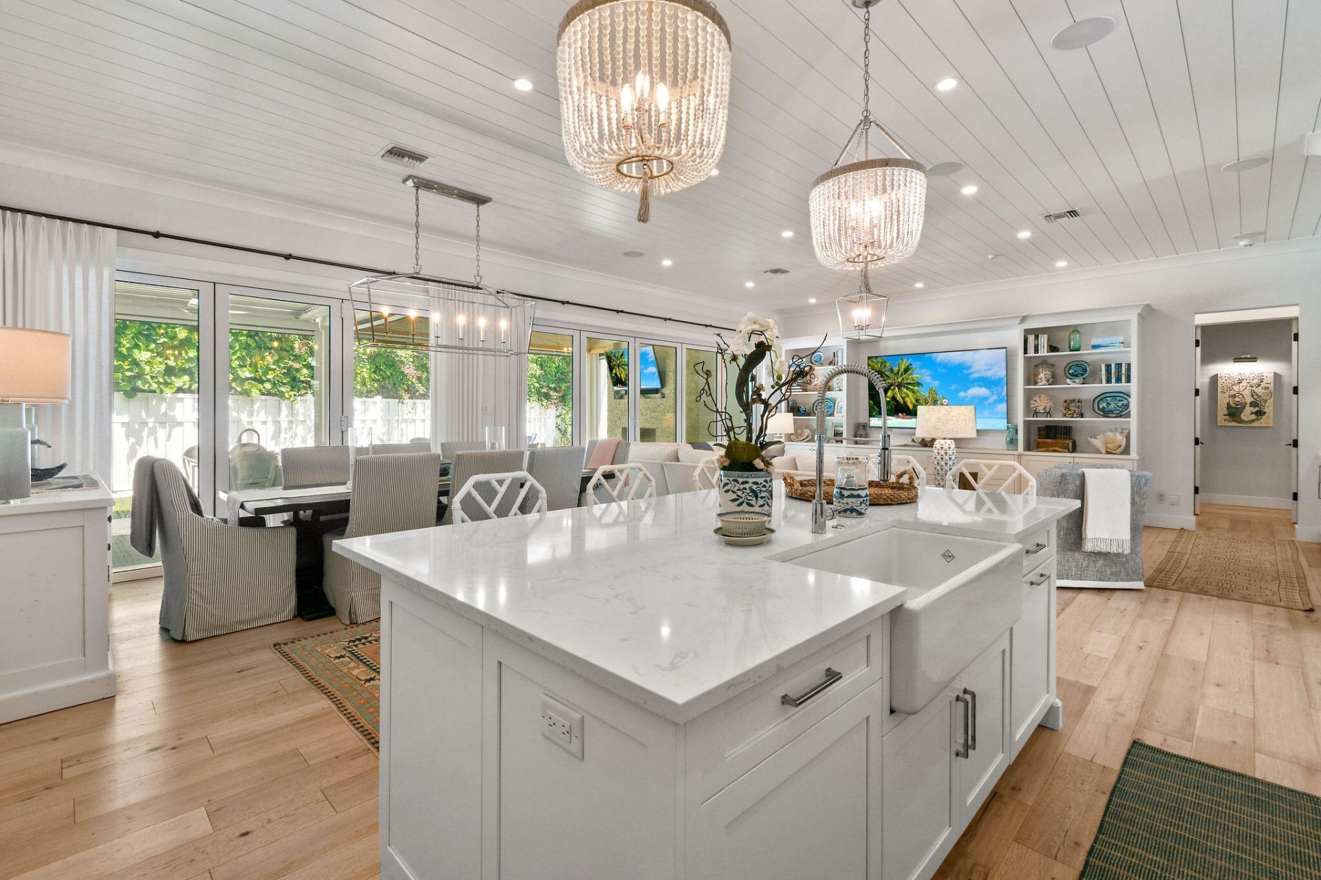 59 Colony Road, Jupiter Inlet Colony, FL 33469 Photo
